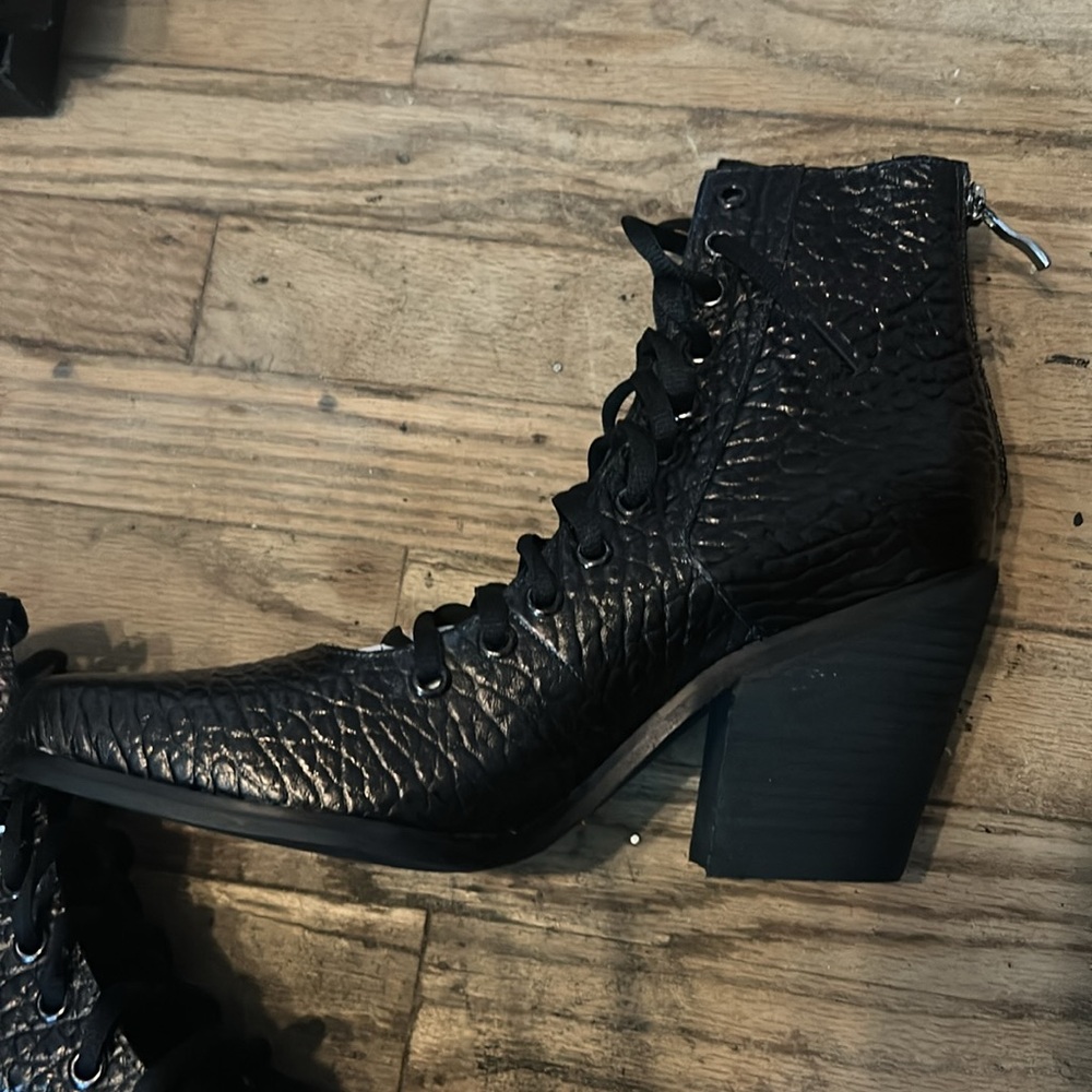 Free People Solestruck/yes we are the sh!t open lace booties 10 - Picture 10 of 10